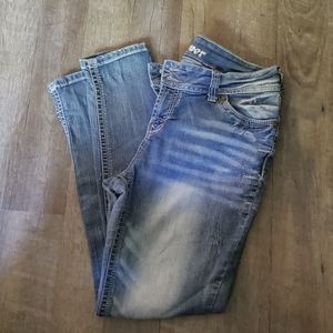 Size 13 wallflower skinny jeans